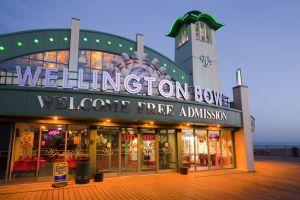 wellington bowl pier great yarmouth 1 sm.jpg